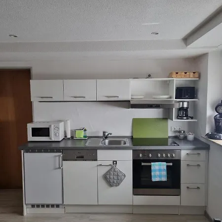 فيرينفونونغ ألينا شقة روست